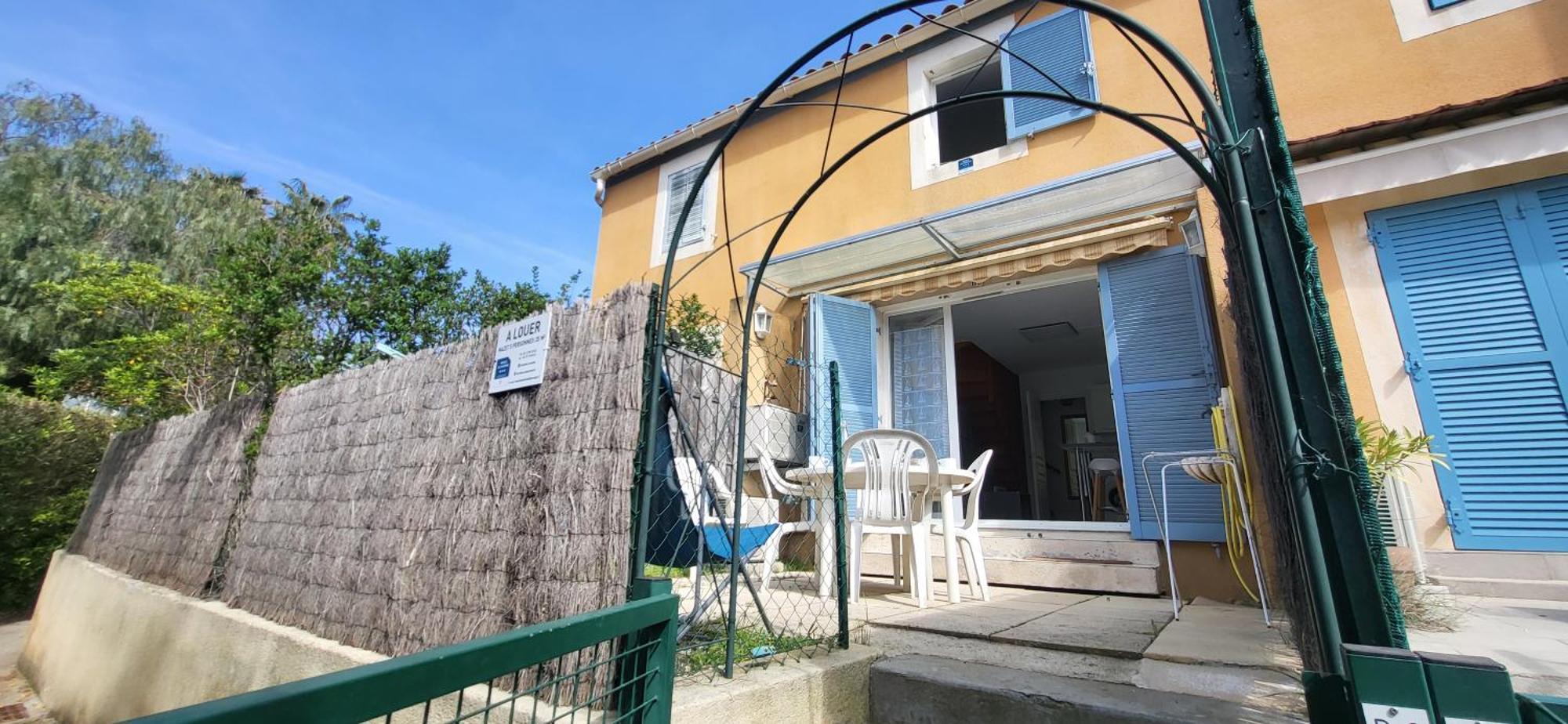 Mazet Climatise Rdj Plages Parking Wifi Gratuit La Londe-les-Maures Exterior foto