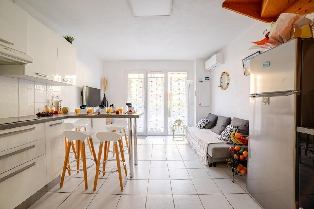 Mazet Climatise Rdj Plages Parking Wifi Gratuit La Londe-les-Maures Exterior foto